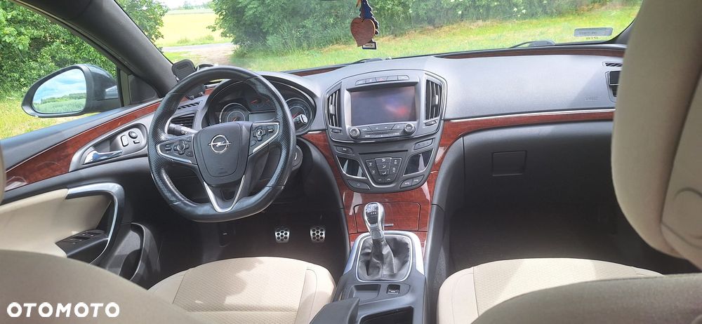 Opel Insignia - 10