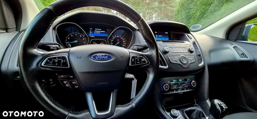 Ford Focus - 16