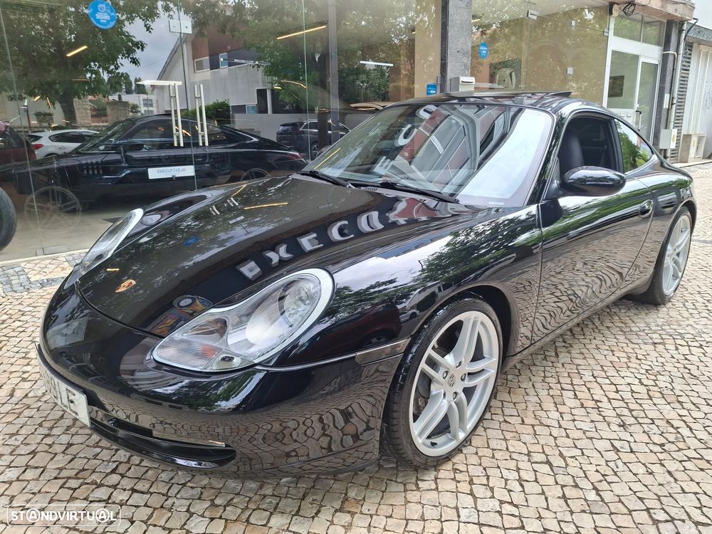 Porsche 911 (996) Carrera Coupé - 9