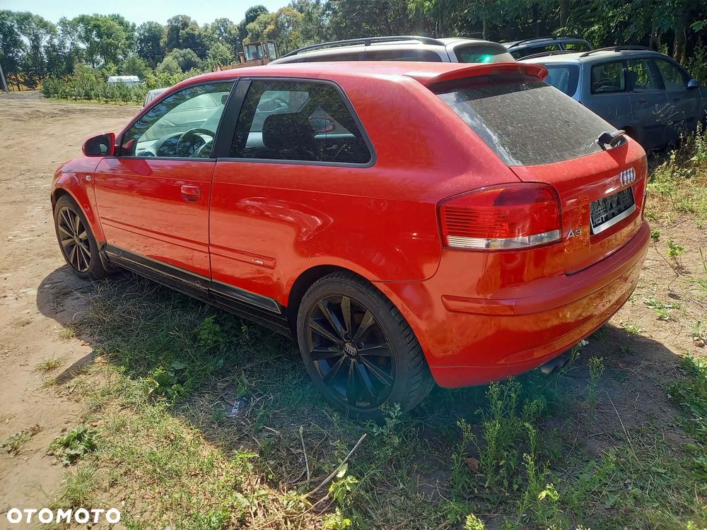 Części do Audi A3 8P 3-drzwi 2.0 FSi benzyna 2004r. silnik skrzynia drzwi maska klapa - 3