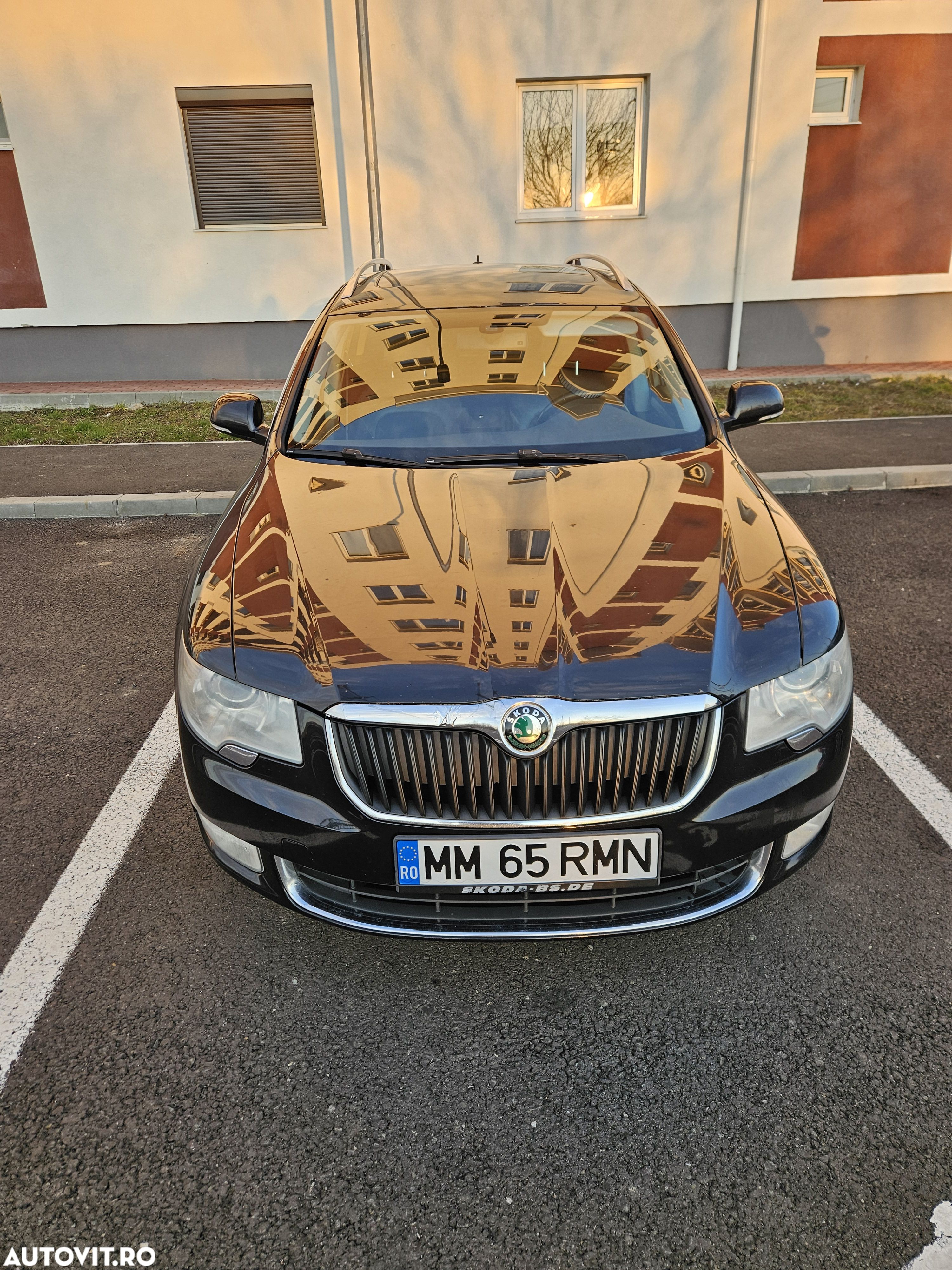 Skoda Superb Combi 2.0 TDI DSG Comfort - 1