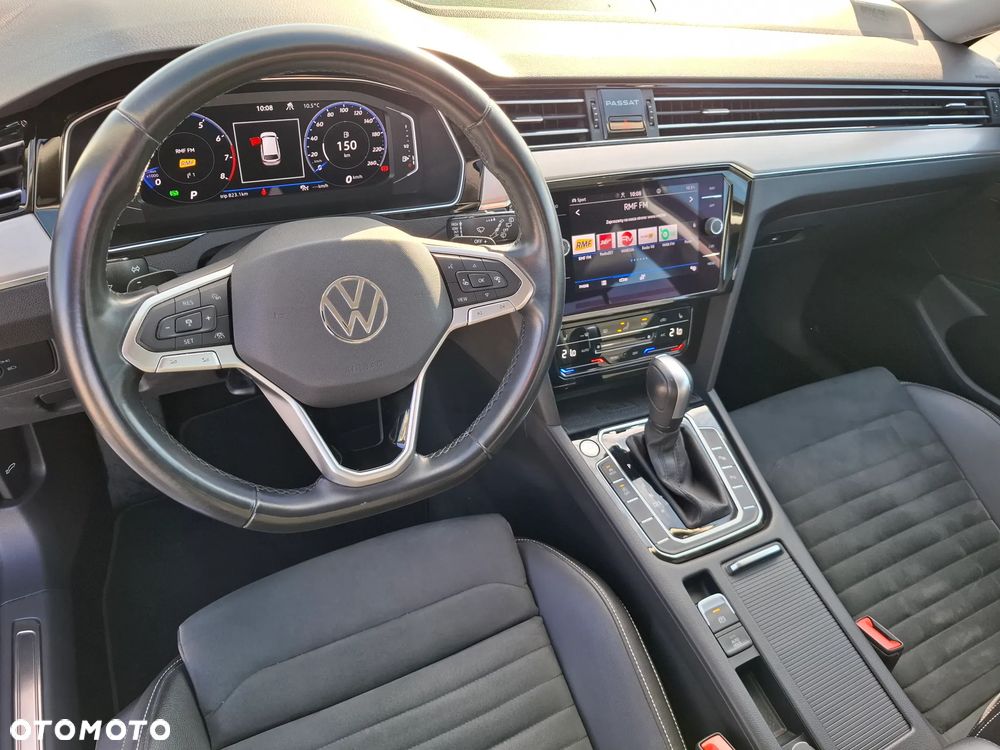 Volkswagen Passat Variant 1.5 TSI EVO Elegance DSG - 21
