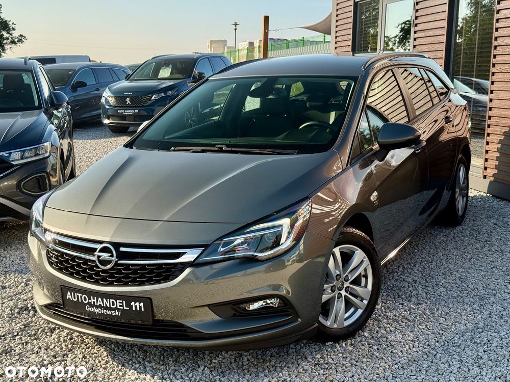 Opel Astra 1.4 Turbo 120 Jahre - 3