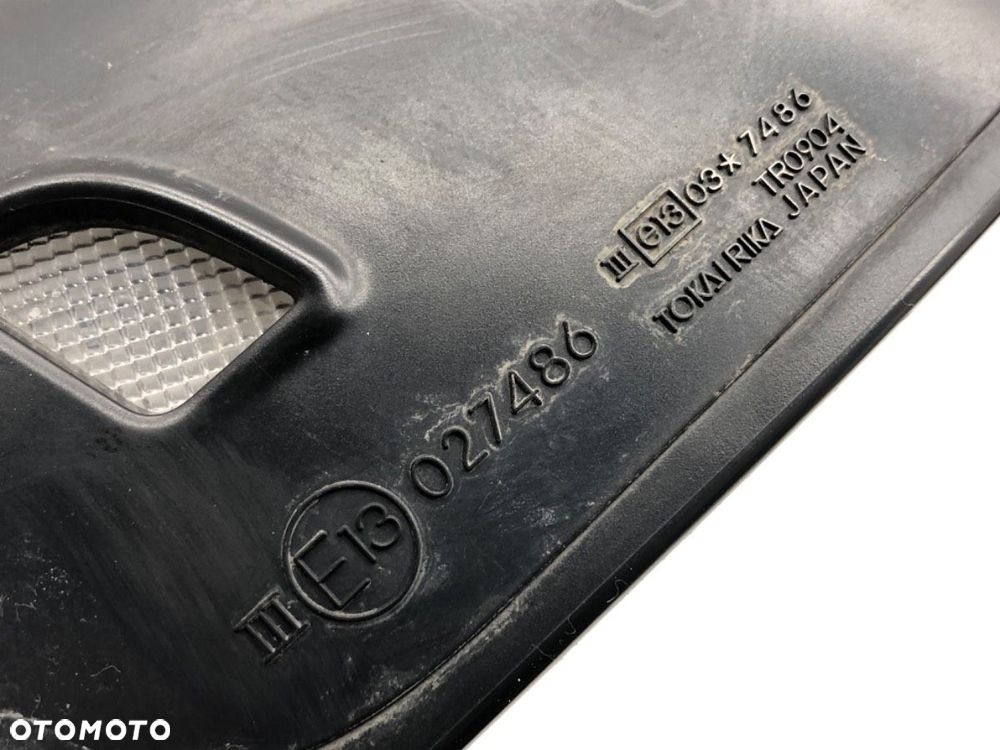 LUSTERKO LEWY  LEXUS IS III (_E3_) 2013 - 2022 200t (ASE30) 180 kW [245 KM] benzyna 2015 - 2022 - 7