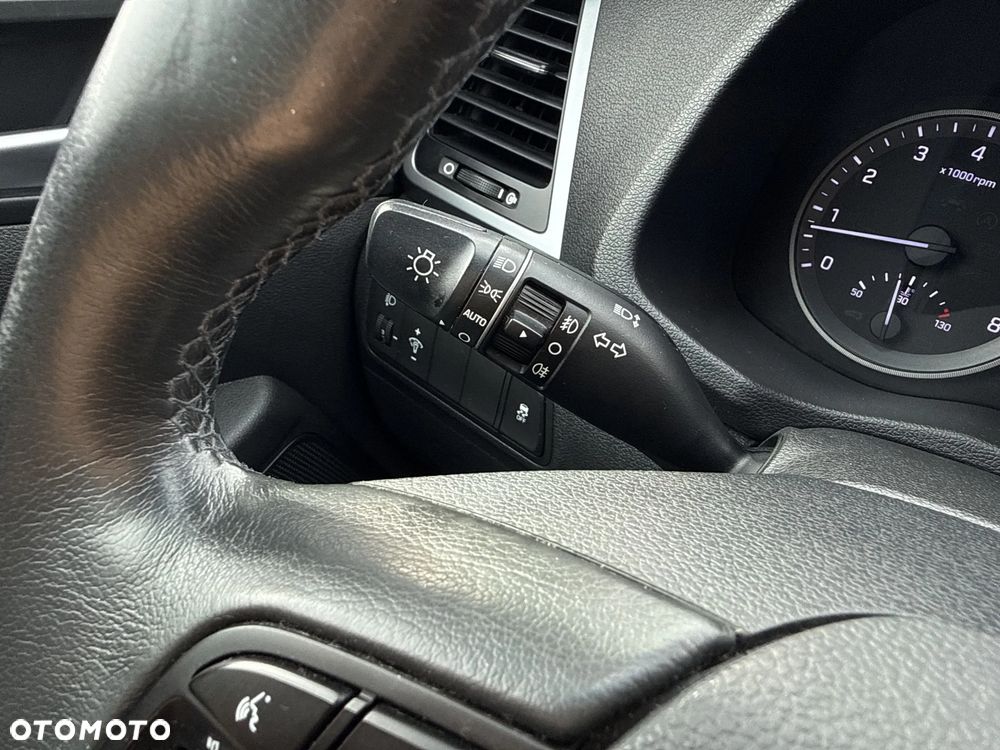 Hyundai Tucson 1.6 GDI BlueDrive Comfort 2WD - 32