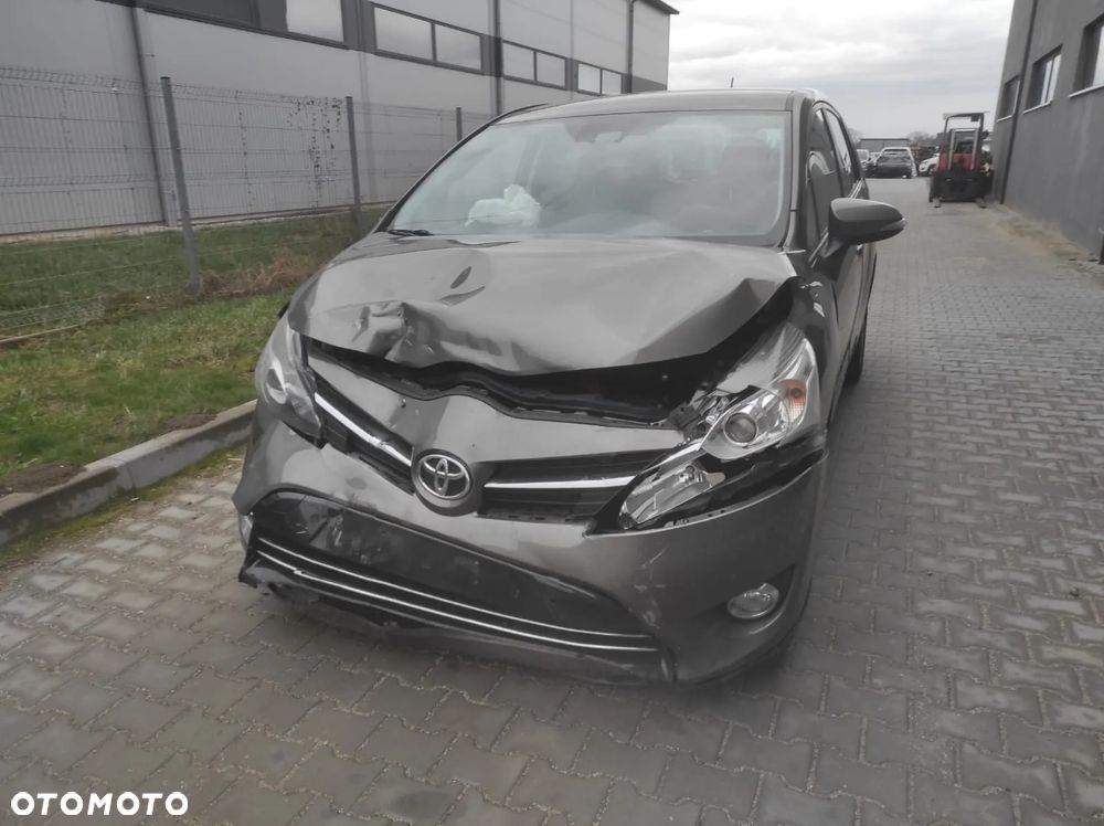 Toyota Verso 1.6 D-4D 5-Sitzer Start/Stop Comfort - 15