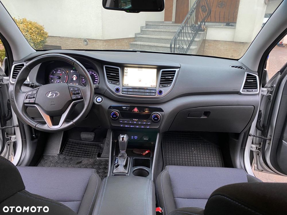 Hyundai Tucson 2.0 CRDi 4WD Automatik Passion - 9