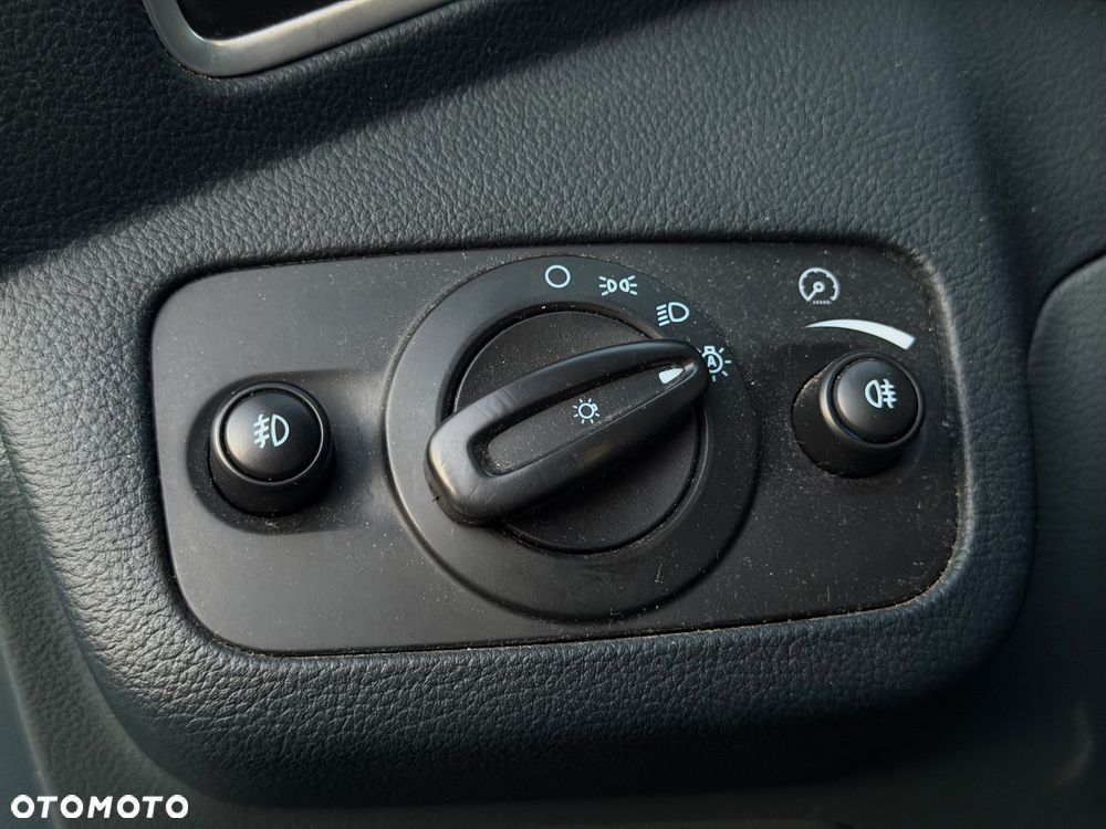 Ford C-MAX 1.6 EcoBoost Titanium - 10