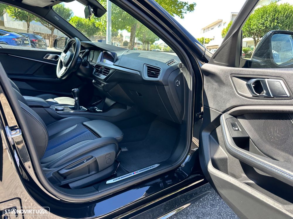 BMW 116 d Pack Desportivo M - 35