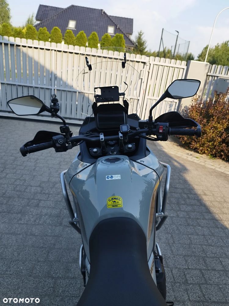 Honda XL - 9