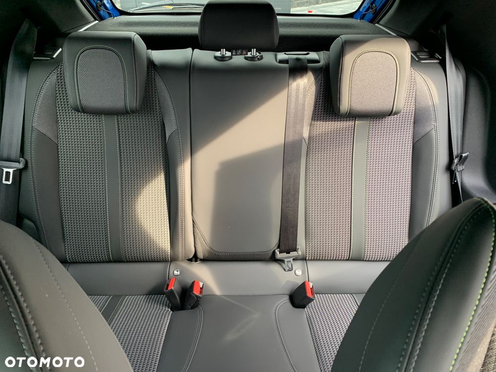 Peugeot 208 Elektromotor 136 GT Pack - 20