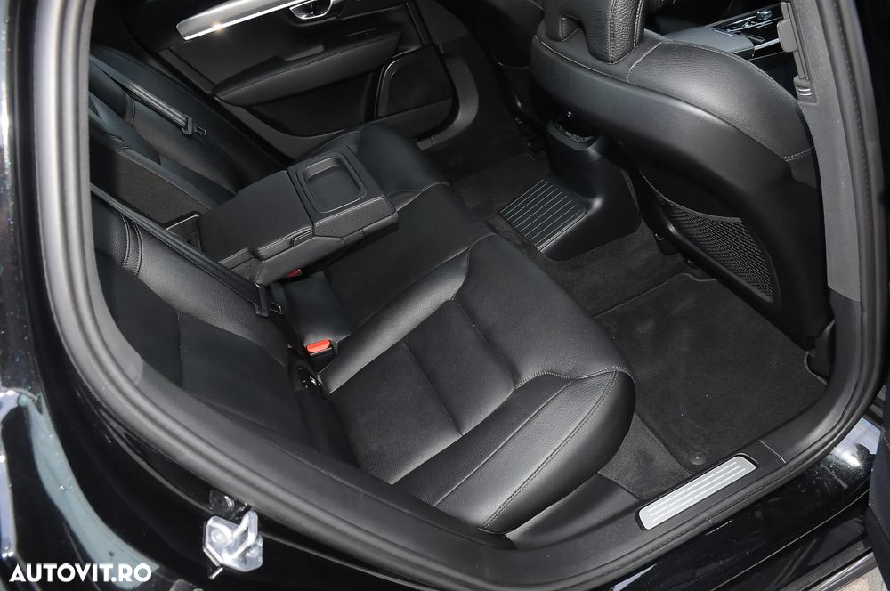 Volvo S90 - 30