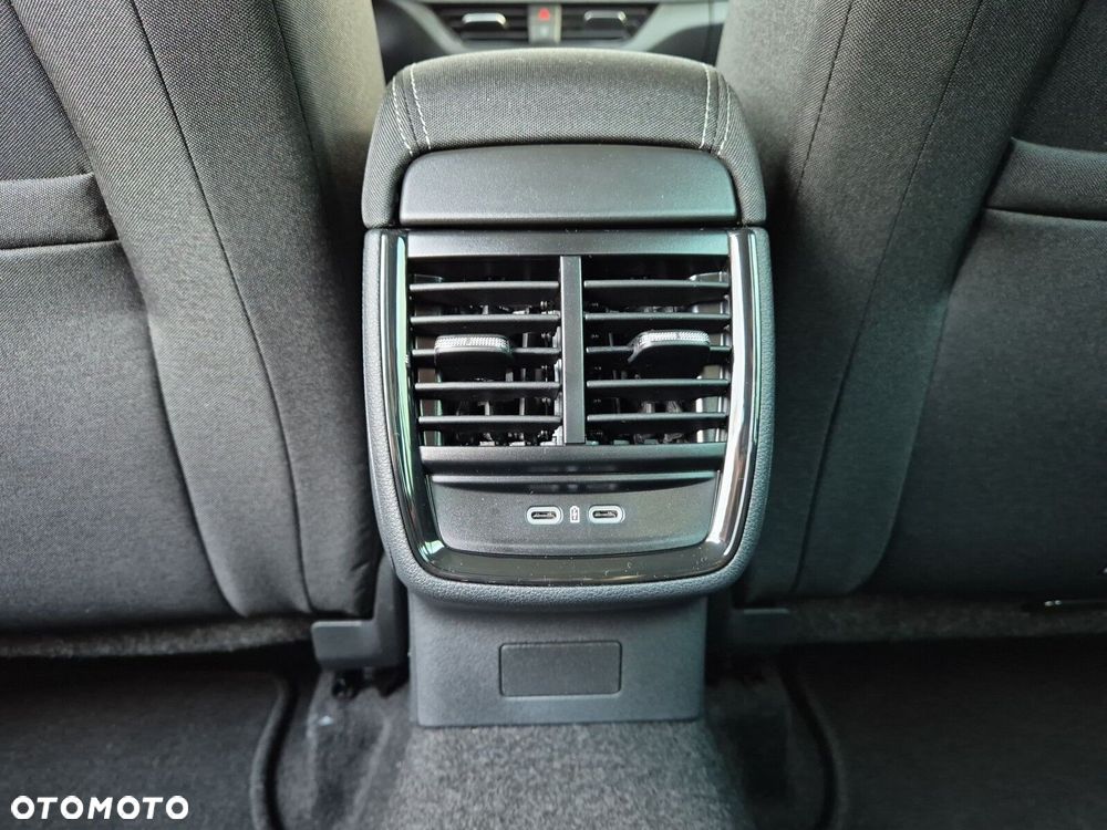 Skoda Kamiq 1.5 TSI Drive DSG - 40