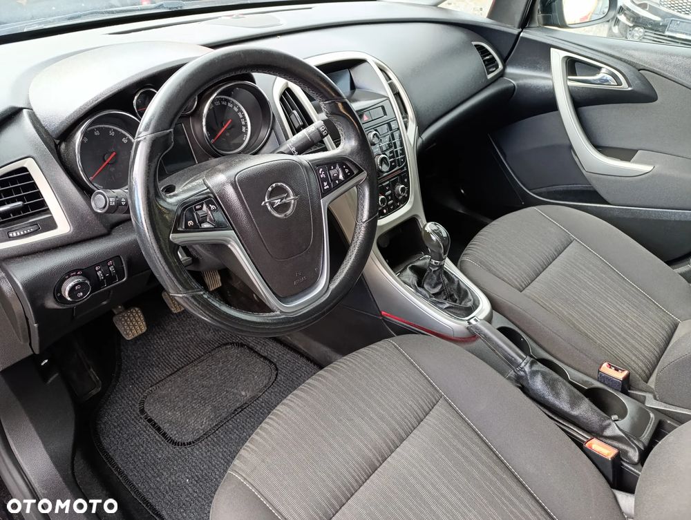 Opel Astra 1.6 Design Edition - 8