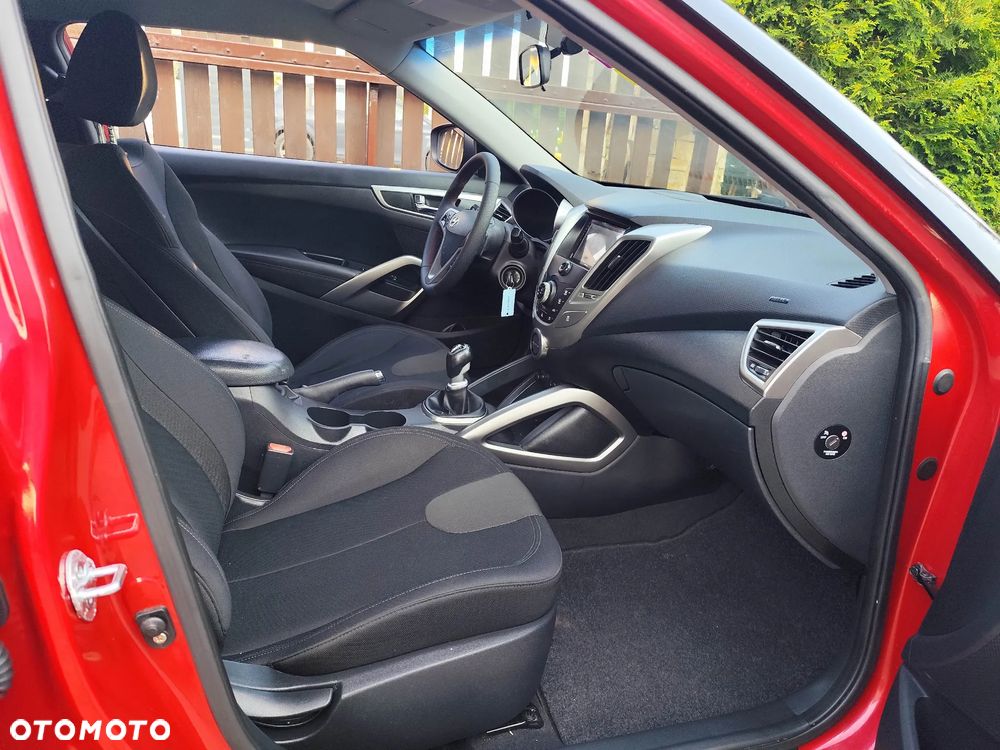 Hyundai Veloster 1.6 Style - 5