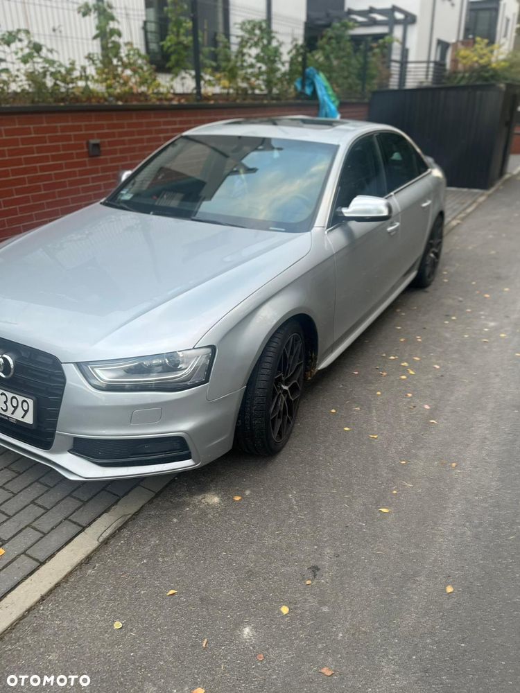 Audi S4 Limousine - 1