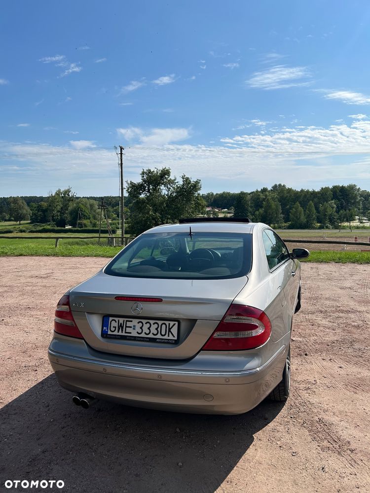 Mercedes-Benz CLK - 3