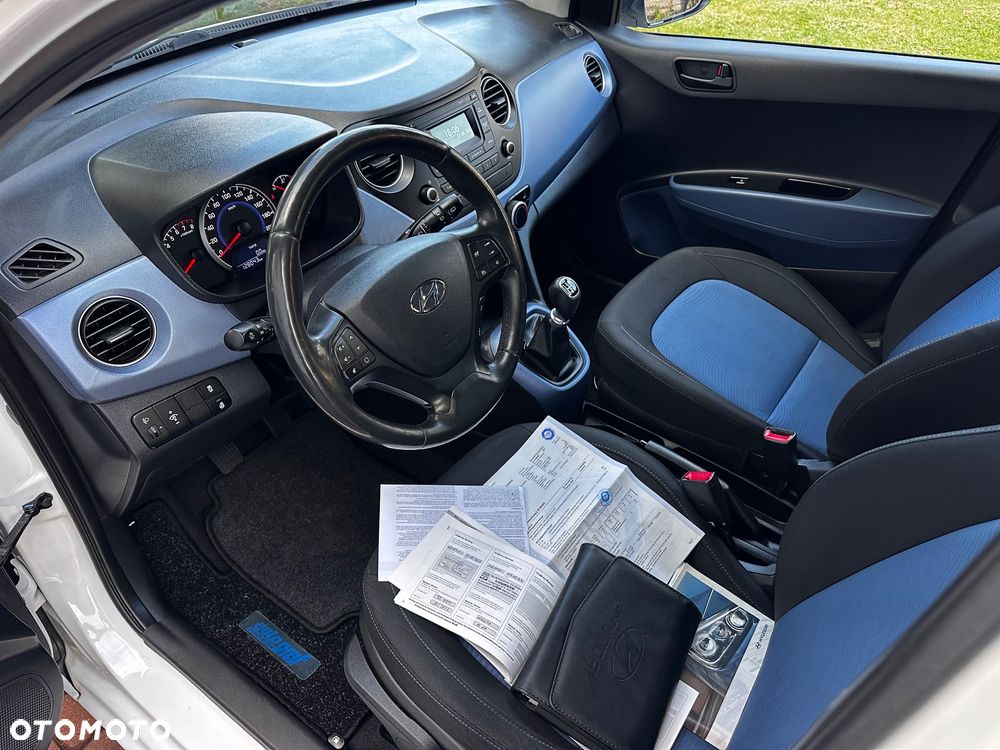 Hyundai i10 1.2 Fifa World Cup Edition - 33