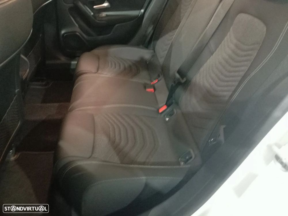 Mercedes-Benz A 180 d - 15
