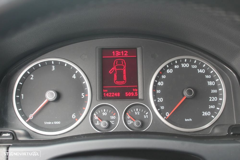 VW Tiguan 2.0 TDI Sport 4Motion - 12