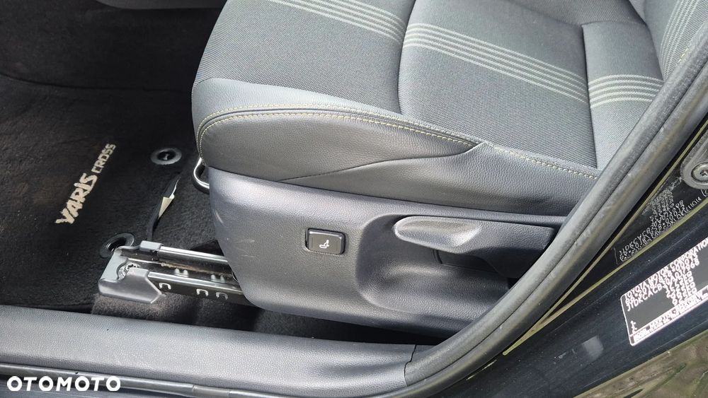 Toyota Yaris Cross 1.5 VVT-i AWD-i Elegant - 13