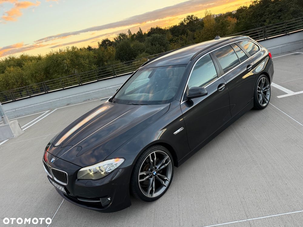 BMW Seria 5 2011