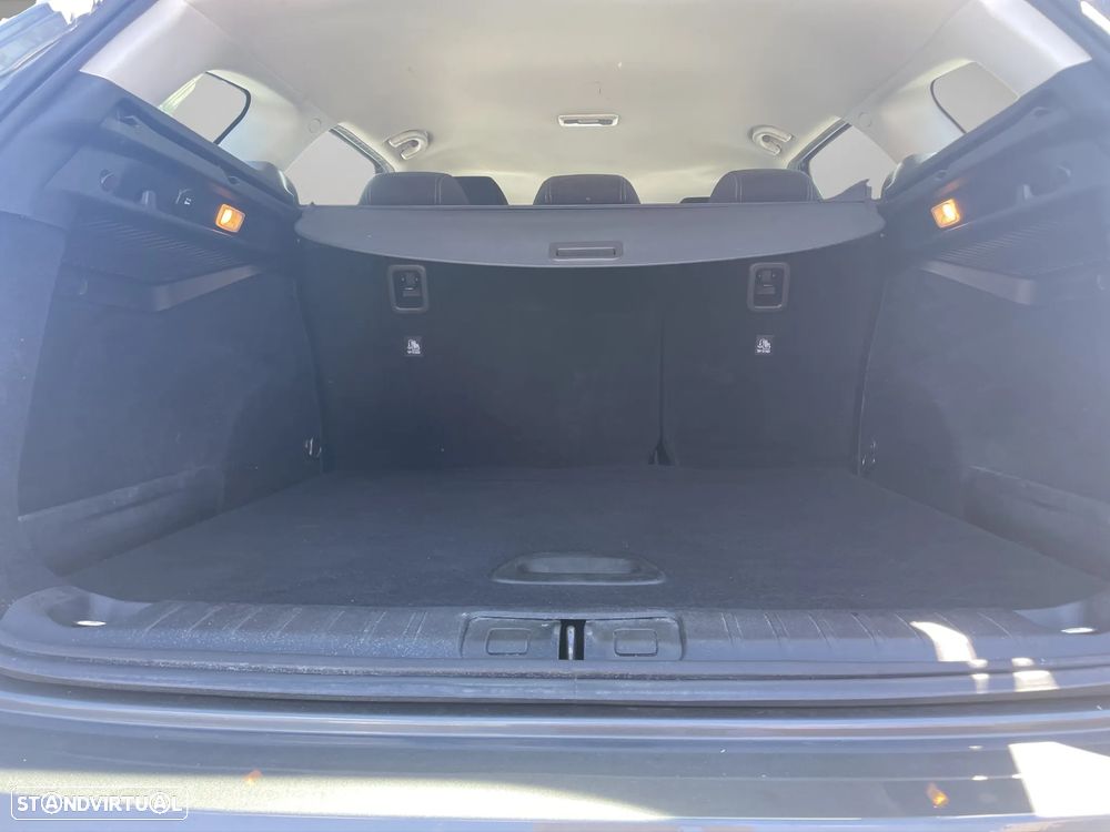 Fiat Tipo Station Wagon 1.6 M-Jet Lounge Tech J17 - 19