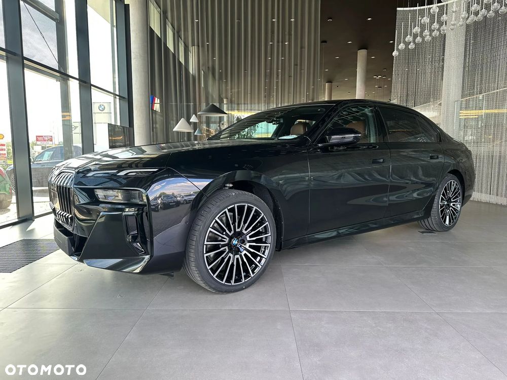 BMW Seria 7 740d xDrive mHEV sport - 3