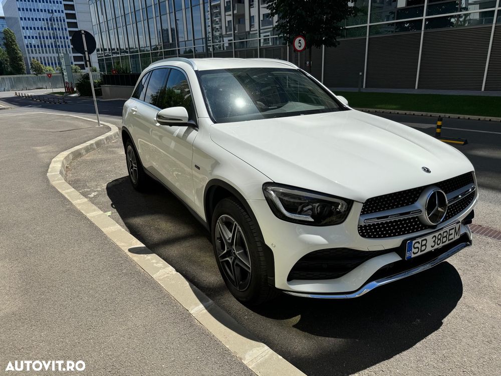 Mercedes-Benz GLC - 4
