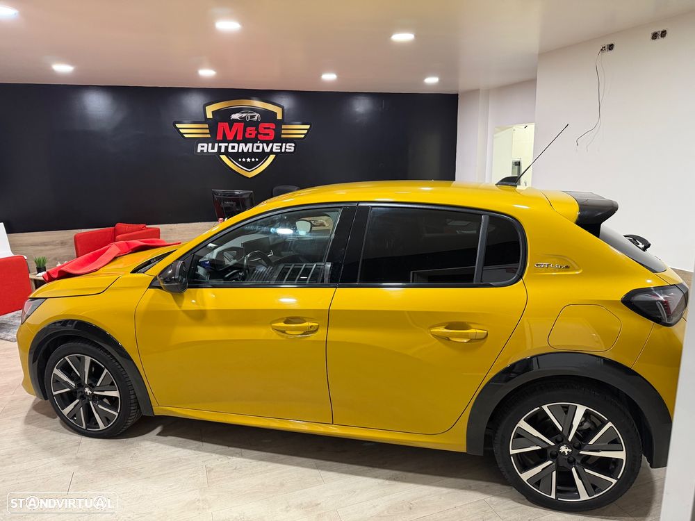 Peugeot 208 1.2 PureTech GT EAT8 - 1