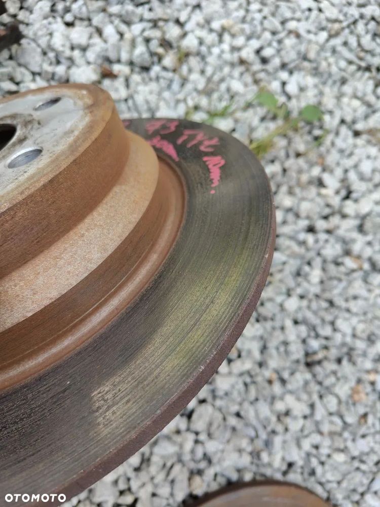 MERCEDES W211 Tarcze Hamulcowe Z Klockami Pełne Niewentylowane 2.2 2.7 - 4