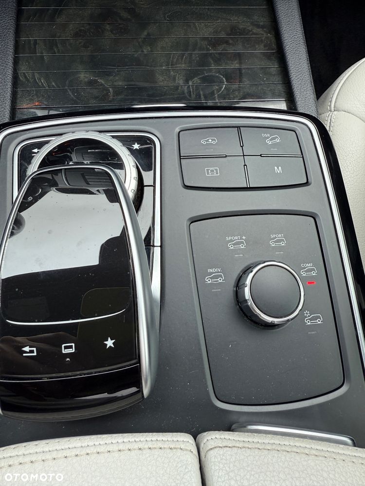 Mercedes-Benz GLE 450 AMG 4Matic 9G-TRONIC AMG Line - 19
