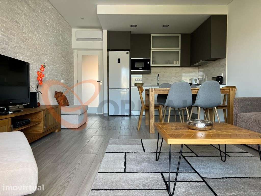 Apartamento T1 para venda com vista mar totalmente remodelado no ce... - Grande imagem: 4/23