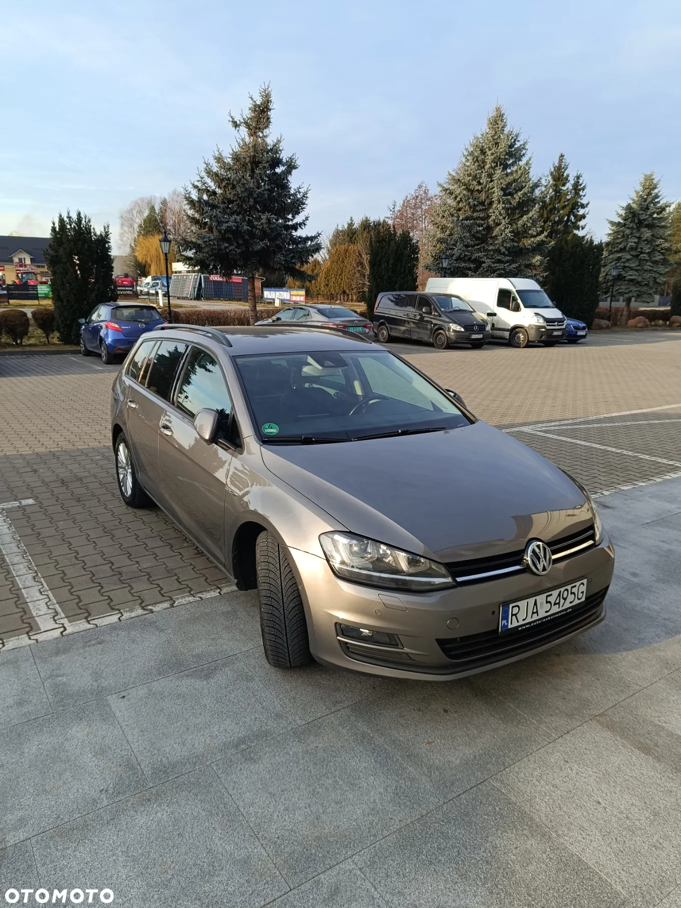 Volkswagen Golf 2.0 BlueTDI DSG Cup - 12