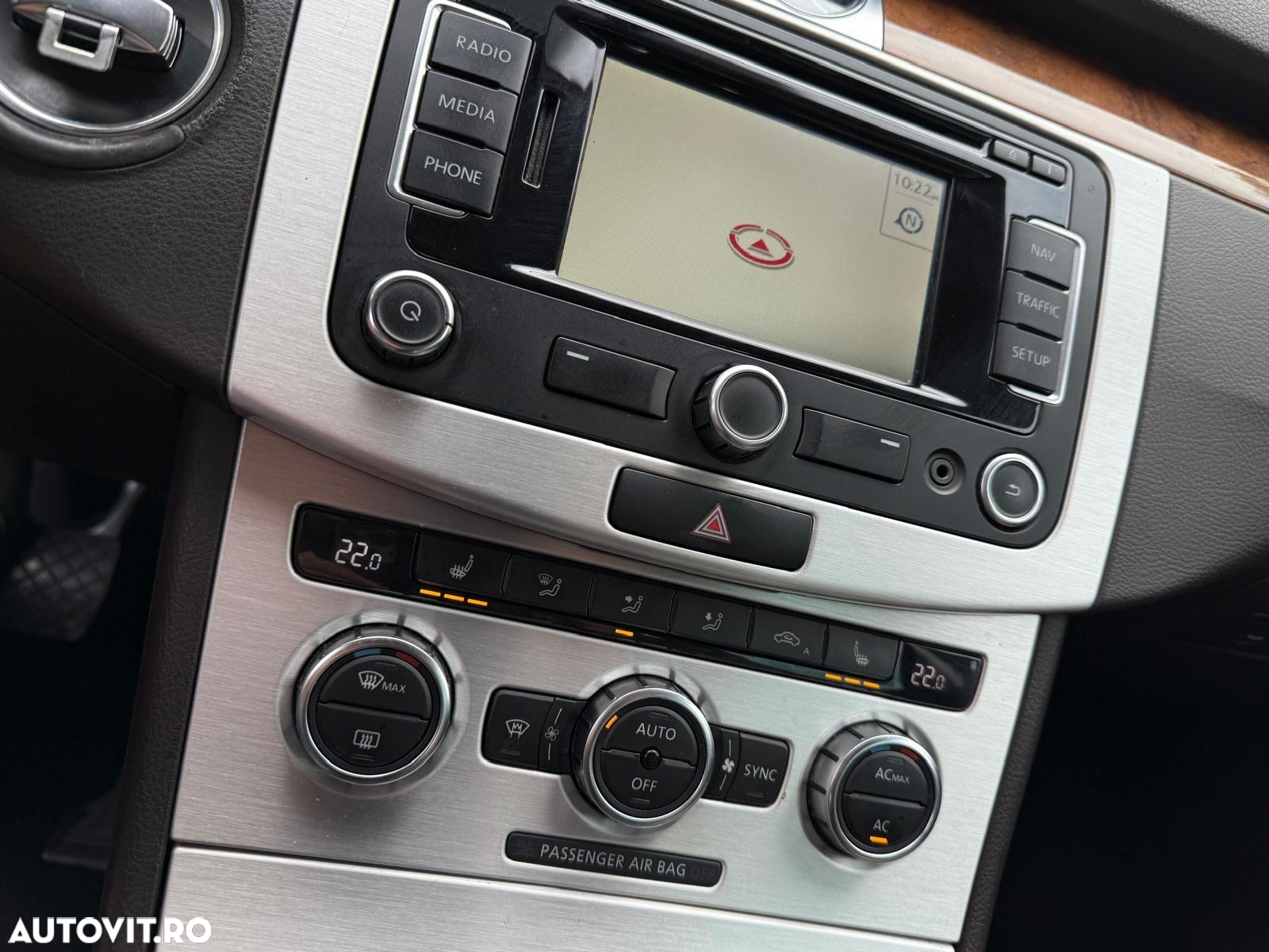 Volkswagen Passat Variant 2.0 TDI BlueMotion Technology Highline DSG - 22