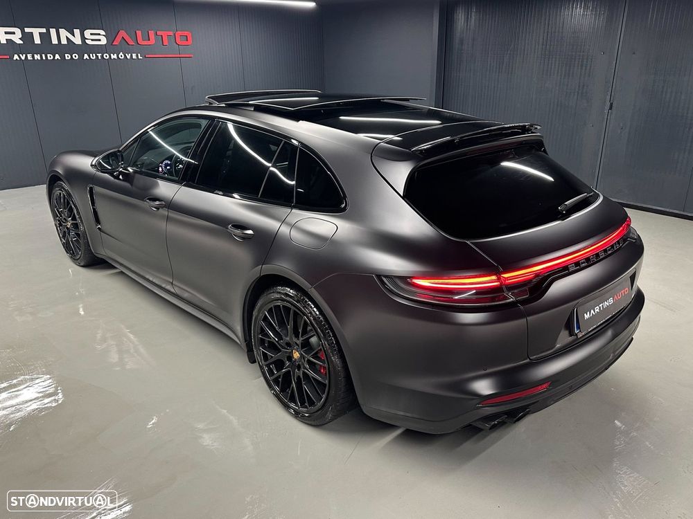 Porsche Panamera Sport Turismo - 10