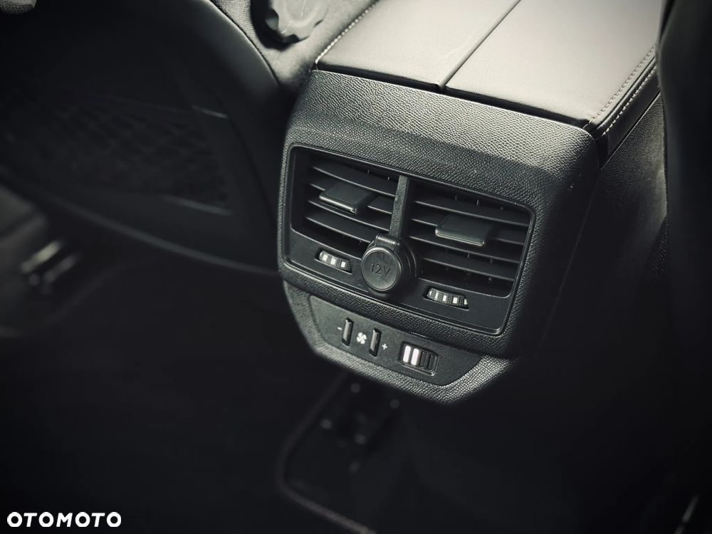 Peugeot 5008 1.6 BlueHDi Allure 7os - 25