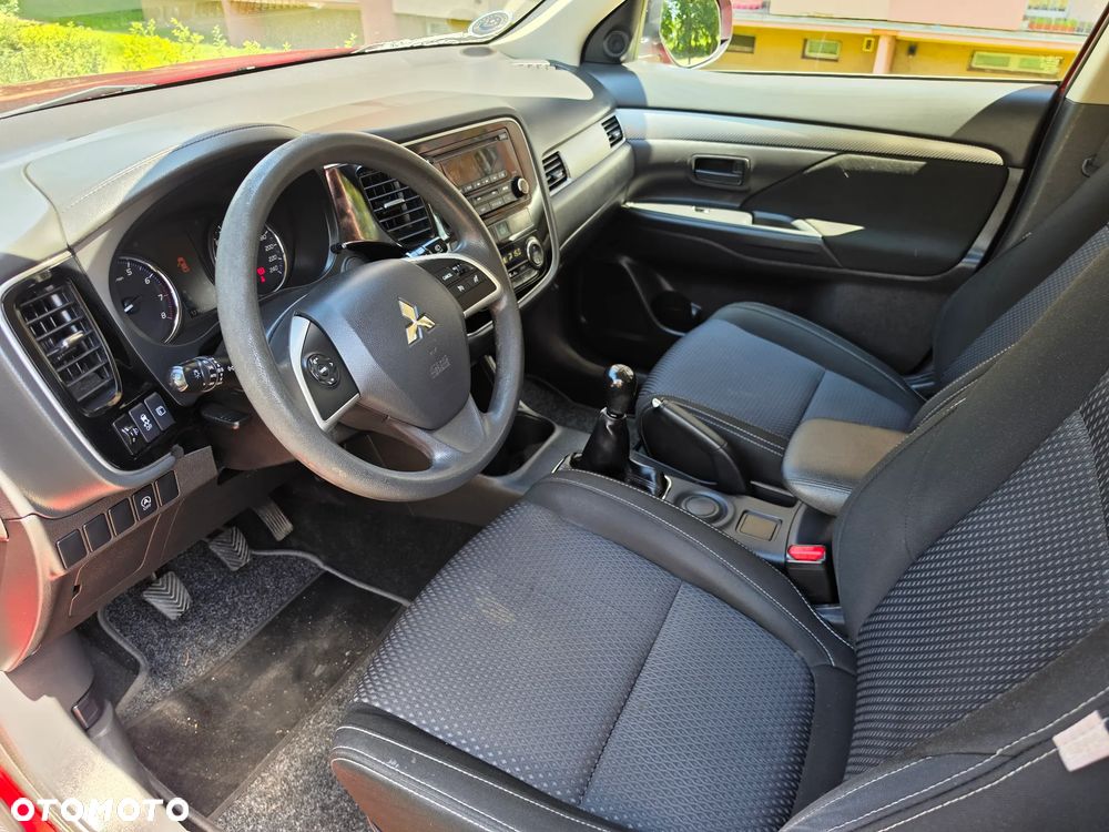 Mitsubishi Outlander 2.0 2WD - 5