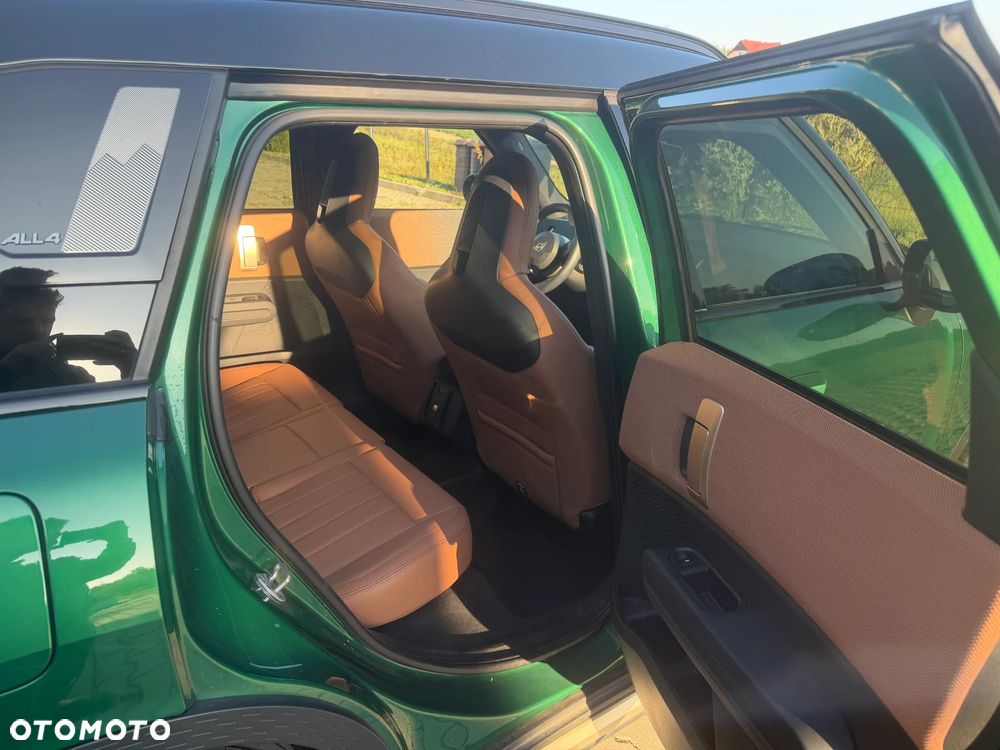 MINI Countryman S ALL4 mHEV Linia Favoured - 14