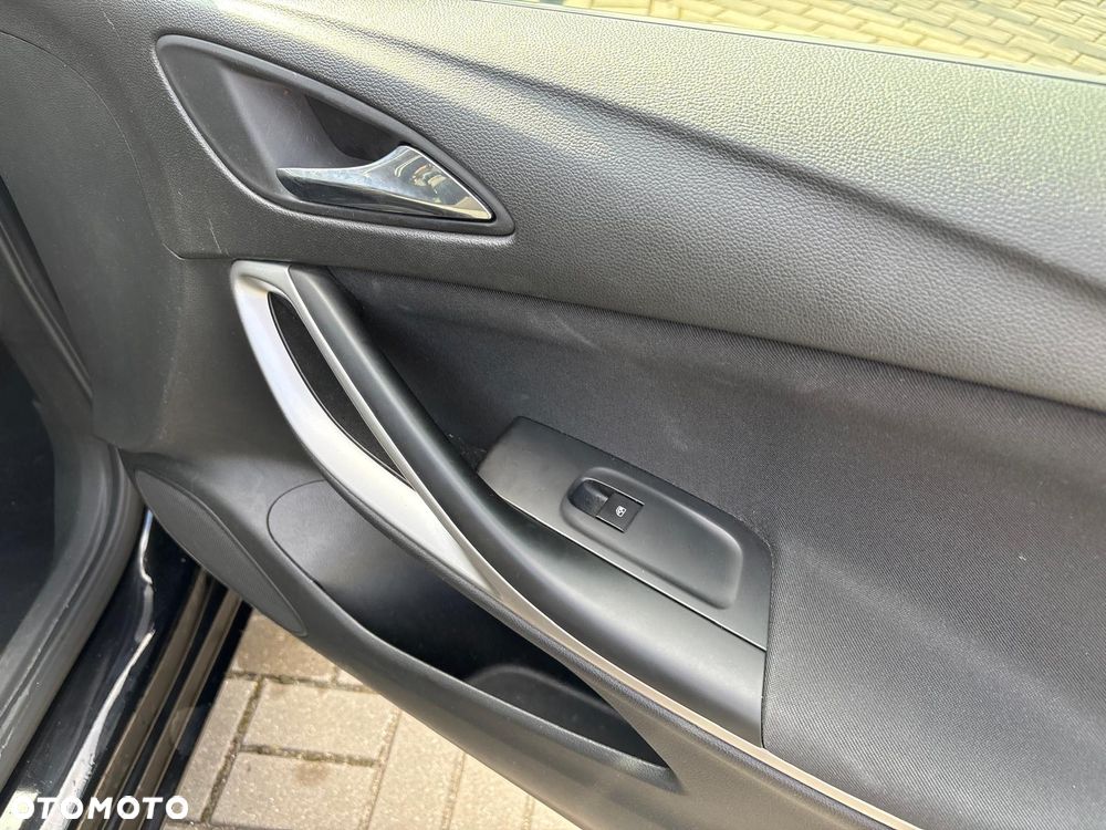 Opel Astra - 25
