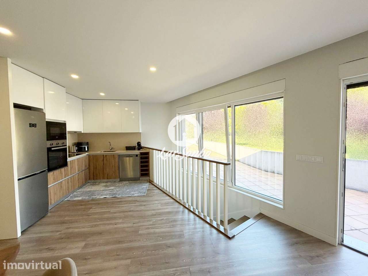 Moradia T2+1 Como Nova com Terraço e Garagem | Vila do Conde - Grande imagem: 2/18