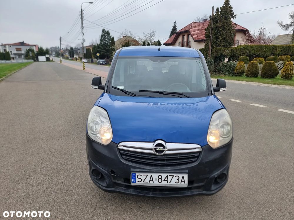 Opel Combo - 8