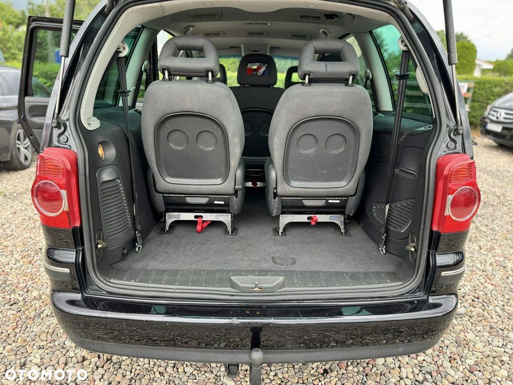 Volkswagen Sharan - 21