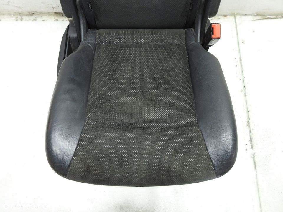 FOTEL PRAWY TYŁ II RZĄD FORD S-MAX MK1 - 3