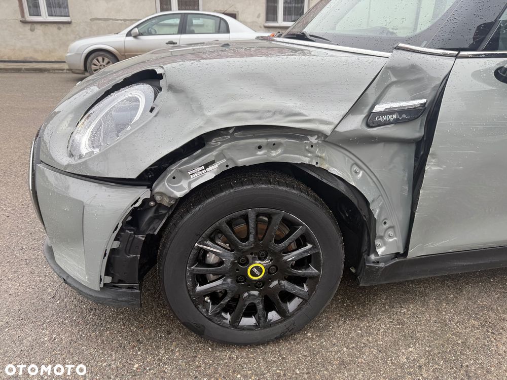 MINI Cooper SE Essential Trim - 26