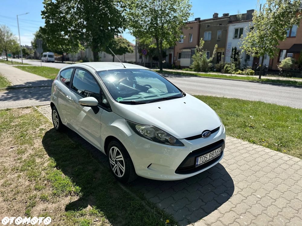 Ford Fiesta 1.25 Celebration - 11