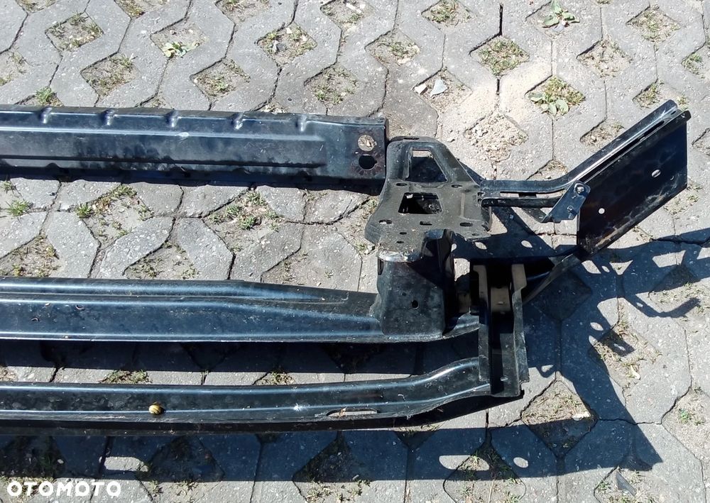 Belka zderzaka przód VW crafter 7C0807109L - 7