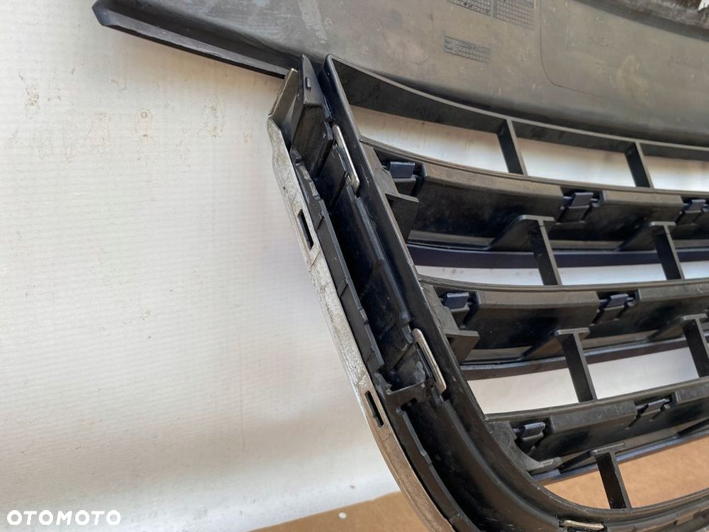 VW T5 CARAVELLE MULTIVAN 04- ATRAPA GRILL ORYGINAŁ METALIK 7H5A807101 - 15