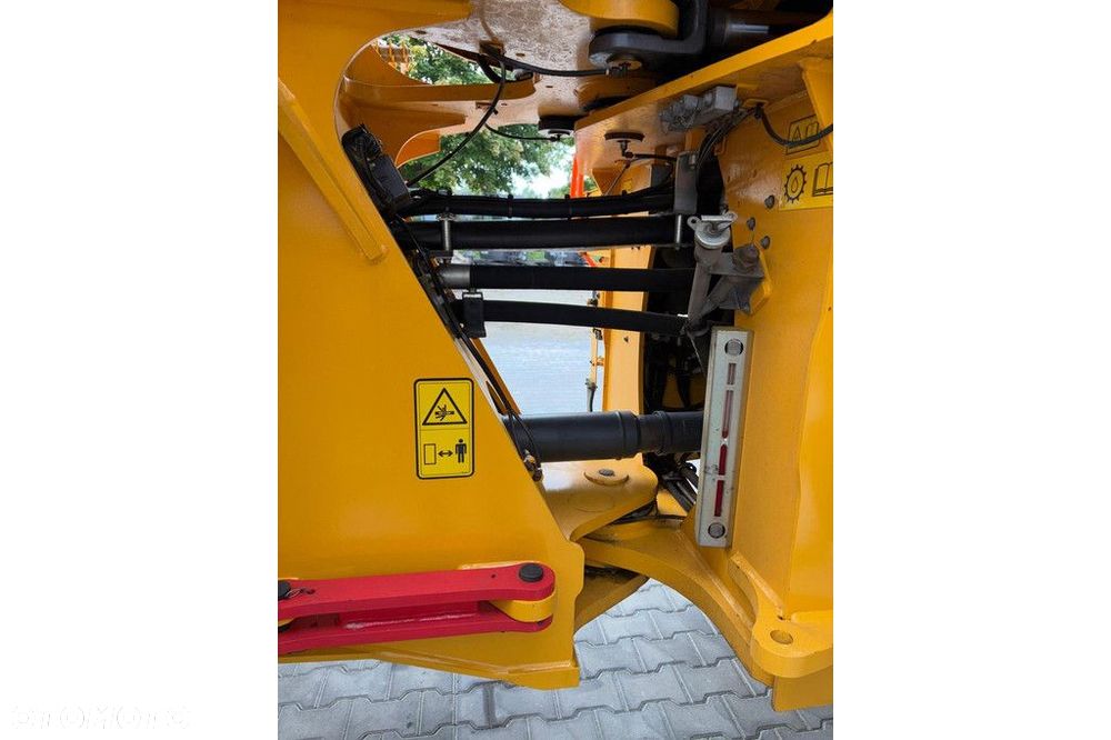 Volvo L150H - 14