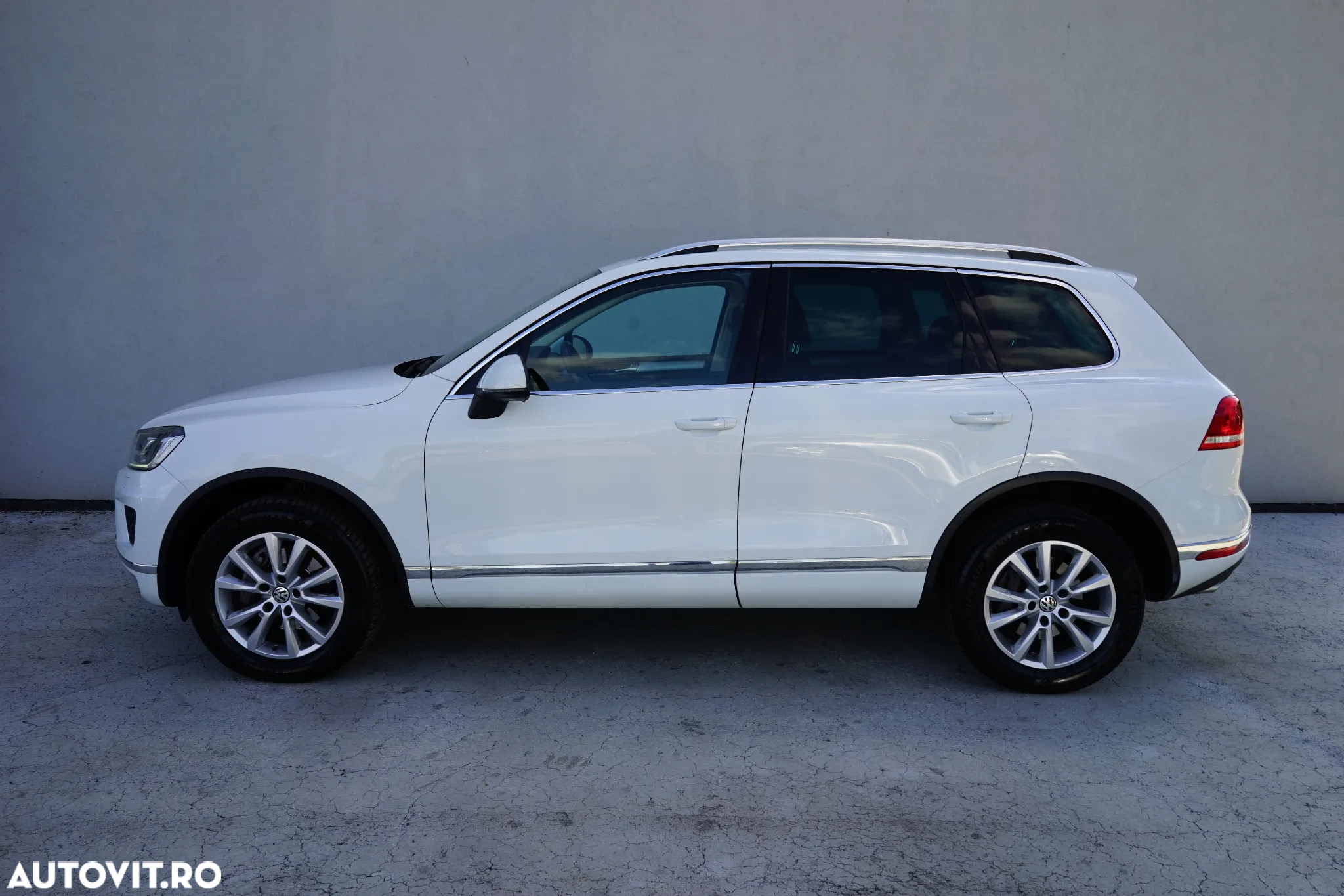 Volkswagen Touareg V6 TDI BMT Mountain Plus - 3